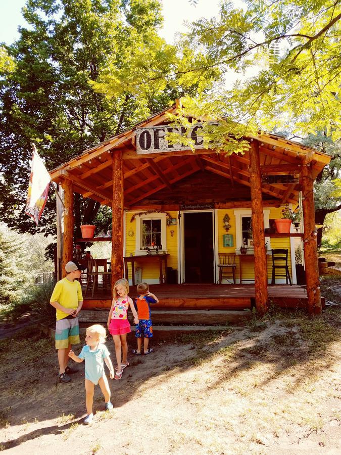 Bristol Cabins Lava Hot Springs Ngoại thất bức ảnh
