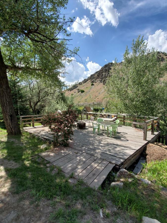 Bristol Cabins Lava Hot Springs Ngoại thất bức ảnh